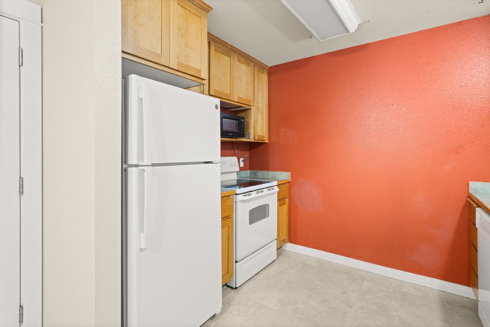 Modern Condo in Ashland, OR property image
