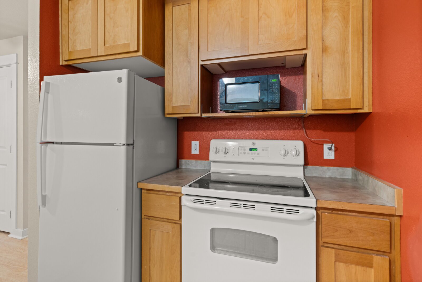 Modern Condo in Ashland, OR property image