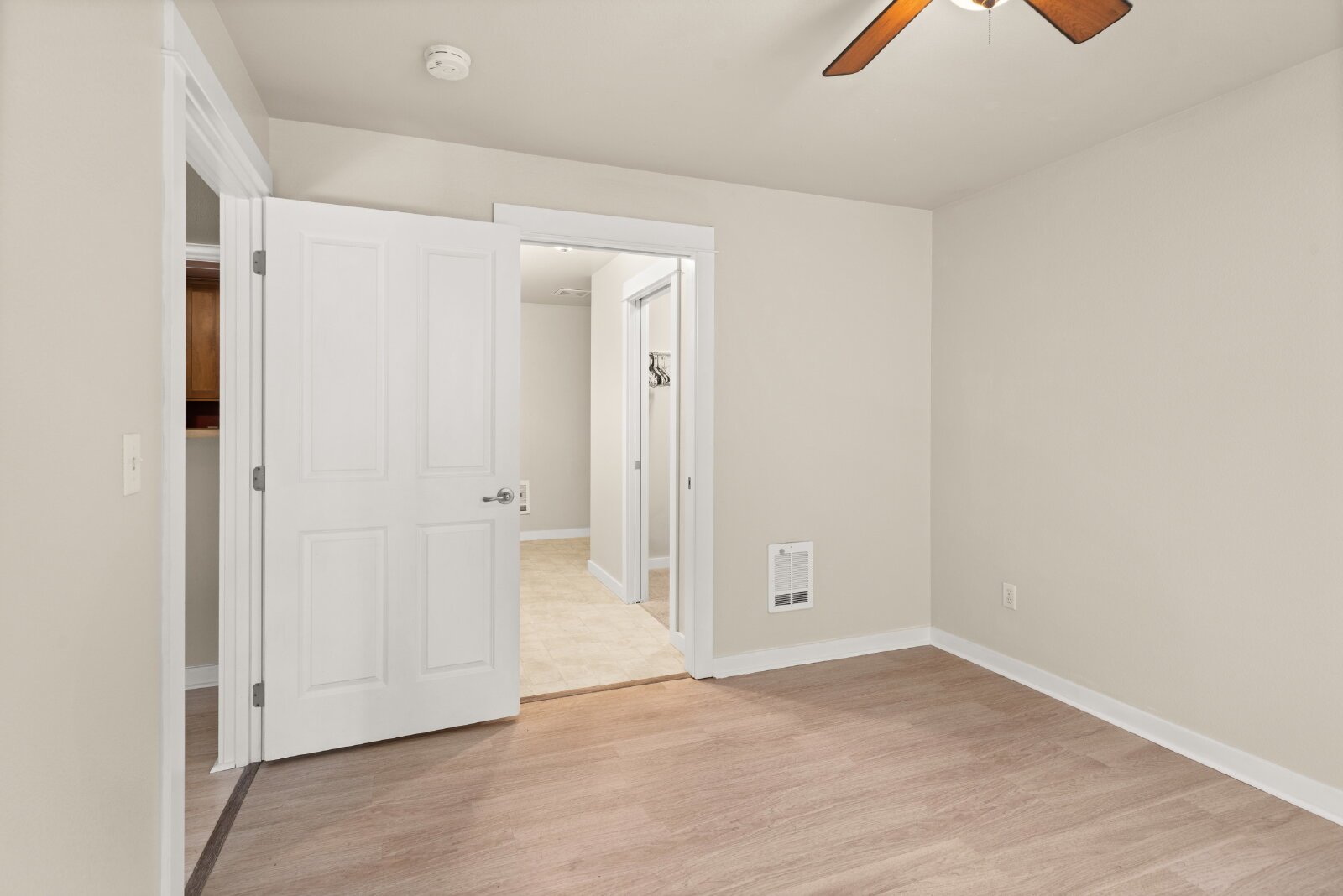 Modern Condo in Ashland, OR property image