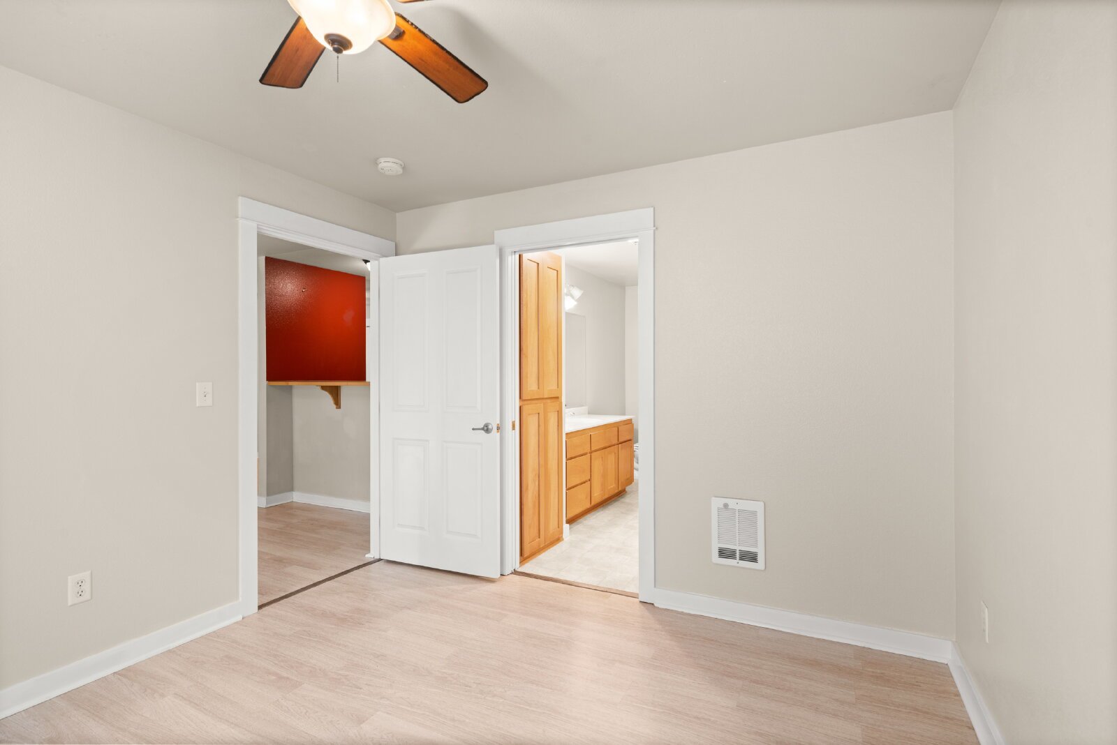 Modern Condo in Ashland, OR property image