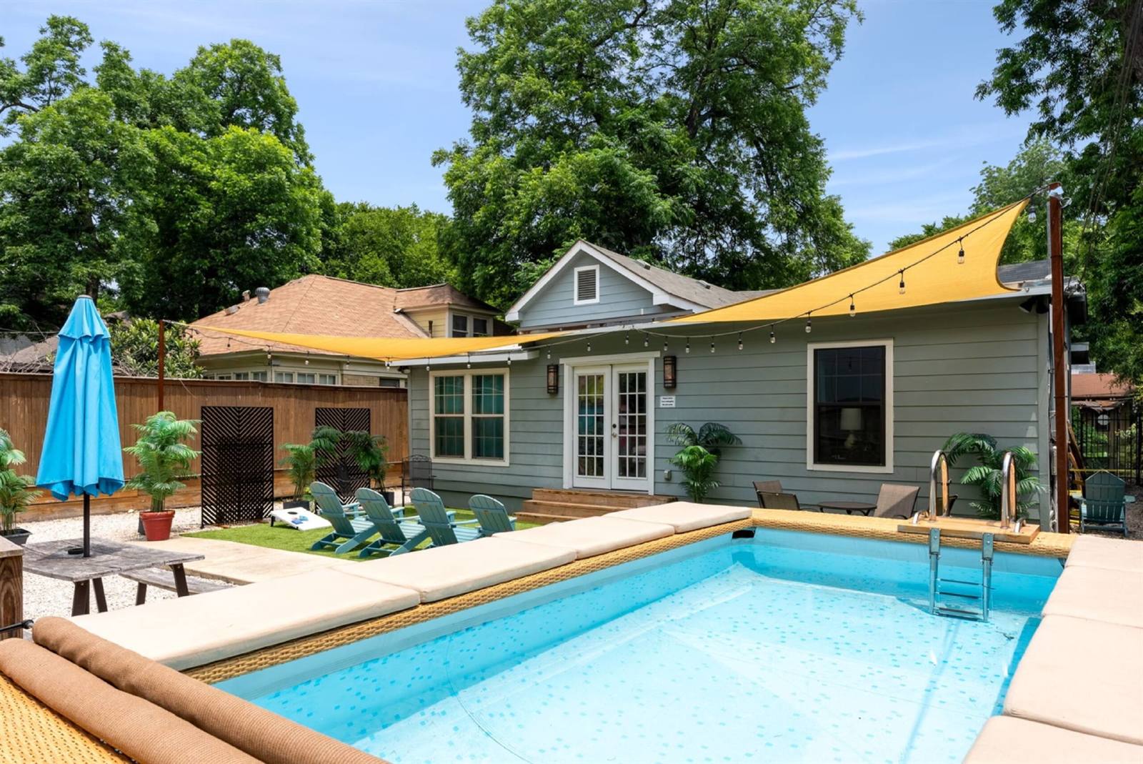 The Chavez Social Club | 6BR Private Compound + Pool property image