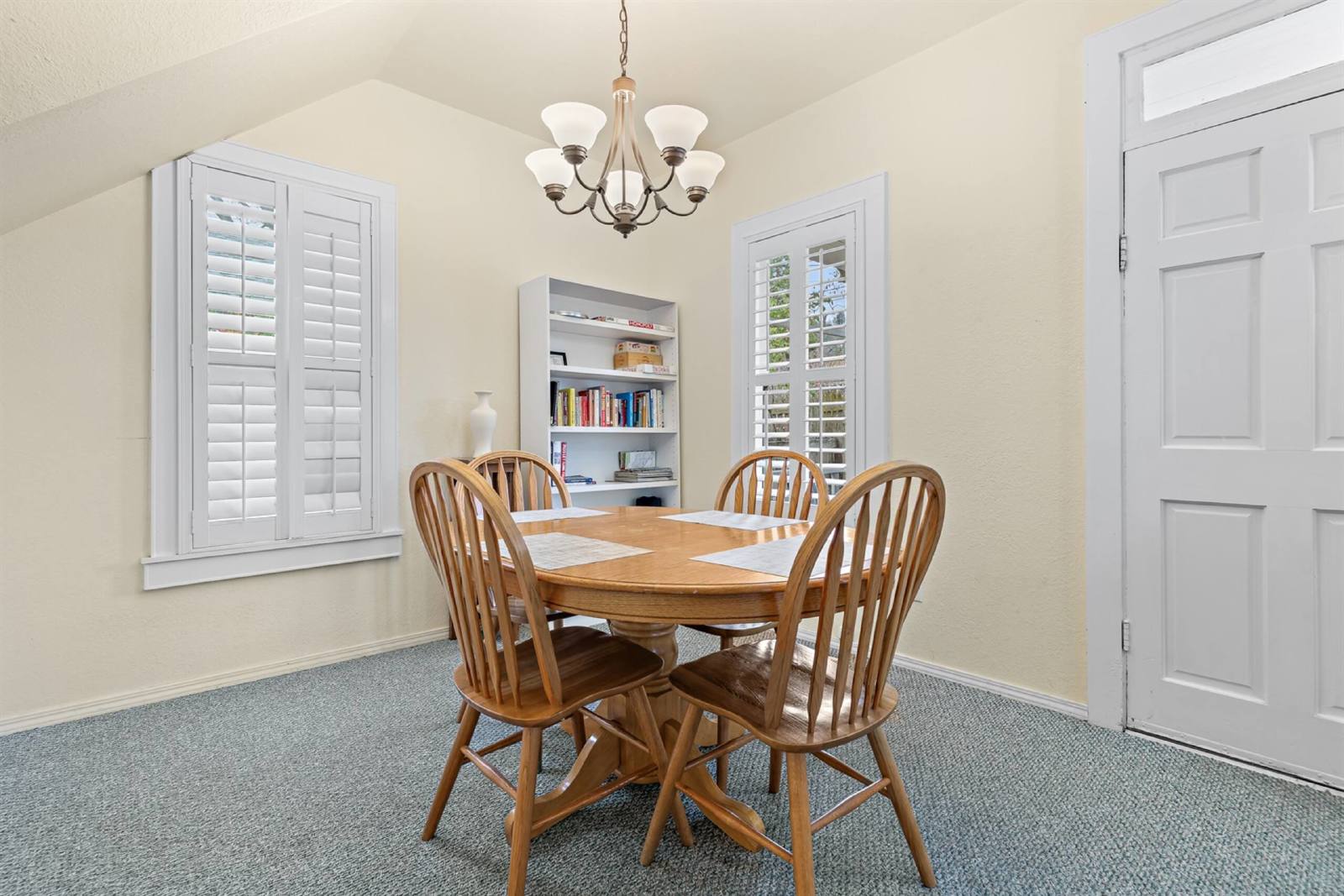Downtown Ashland House - Walk to Plaza and OSF! property image