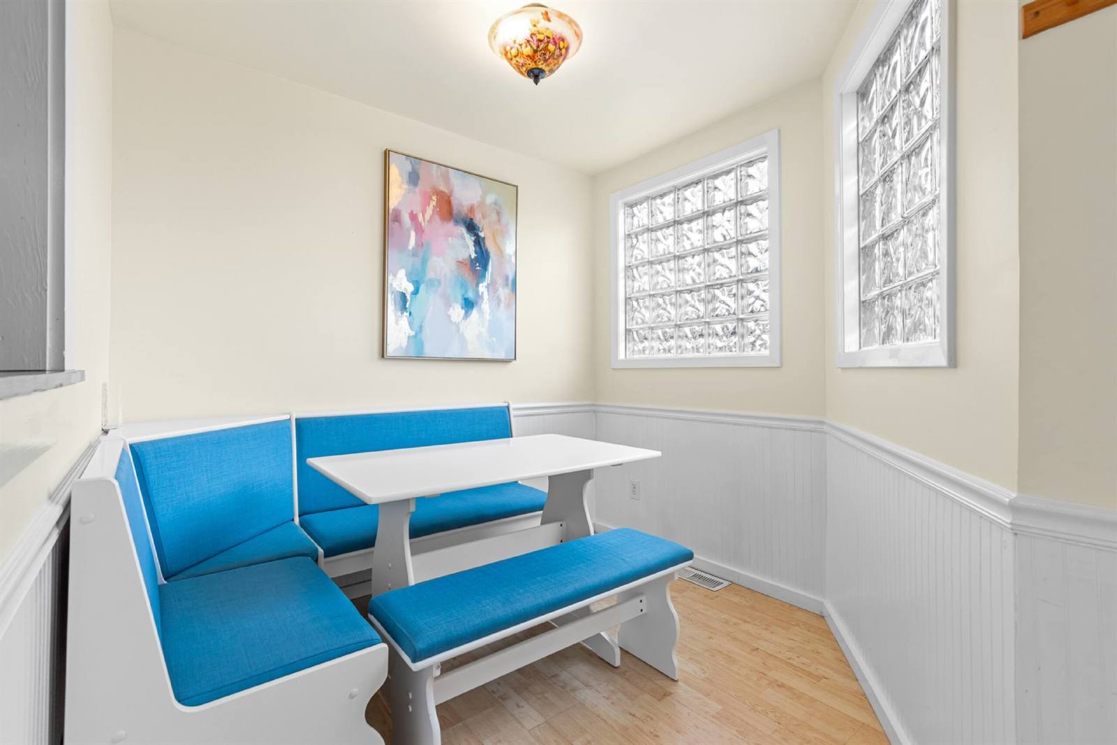 Downtown Ashland House - Walk to Plaza and OSF! property image