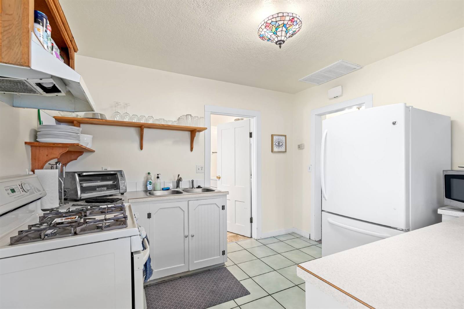 Downtown Ashland House - Walk to Plaza and OSF! property image