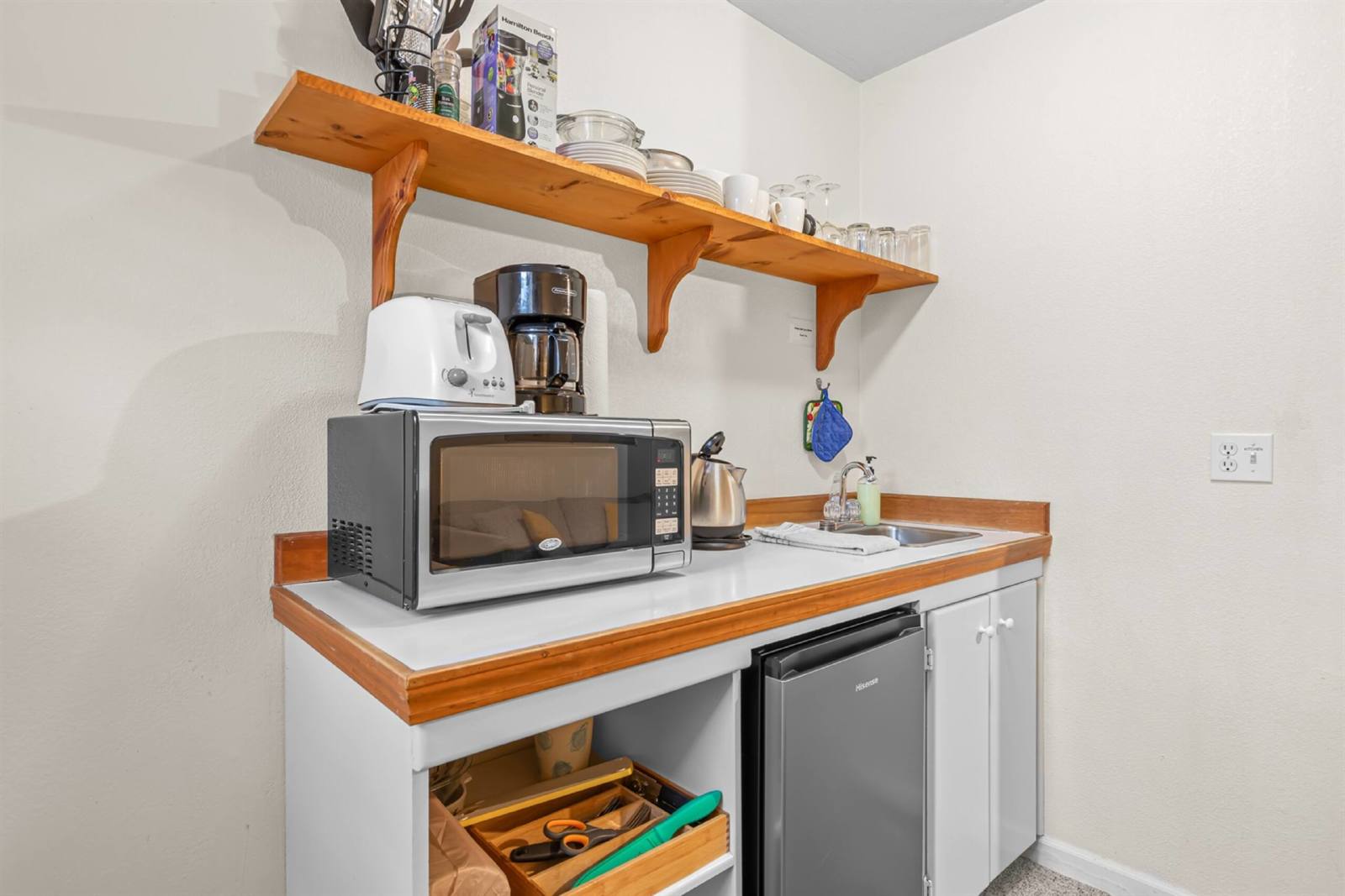 Downtown Ashland Studio - 3 blocks from the plaza! property image