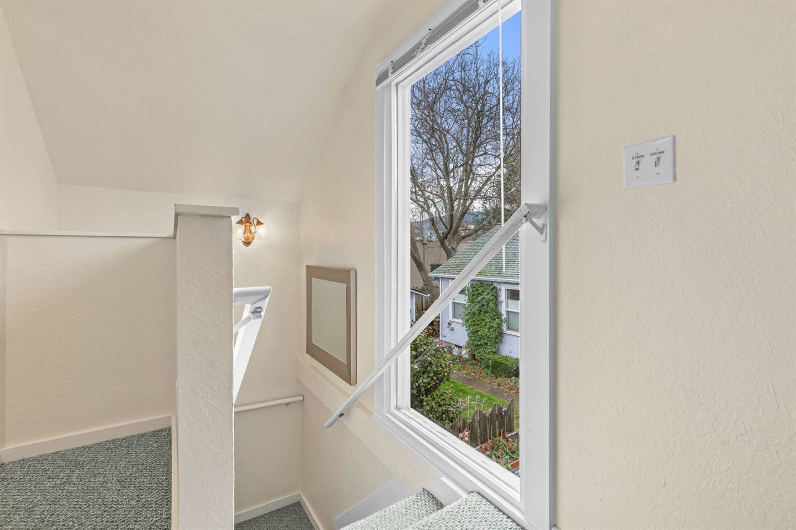 House + 2 Studios- 3 blocks from the Plaza! property image