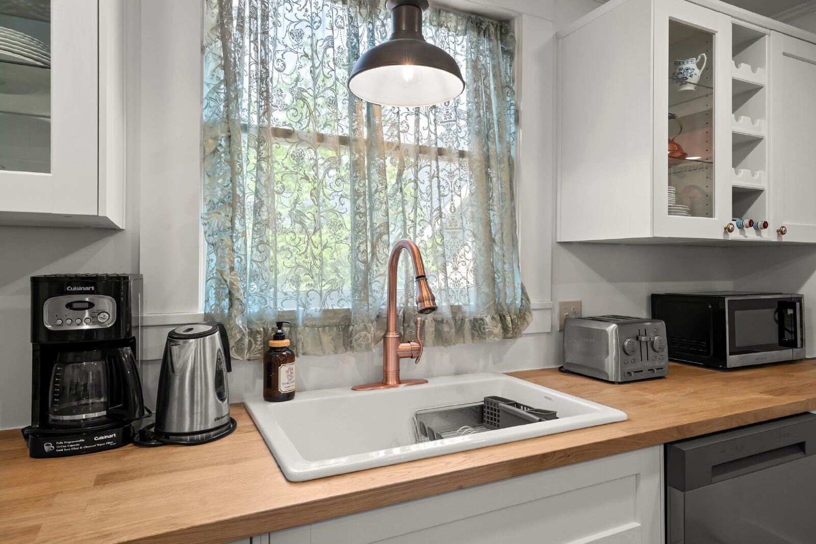 For Rent – Charming Historic Home in Ashland, OR property image