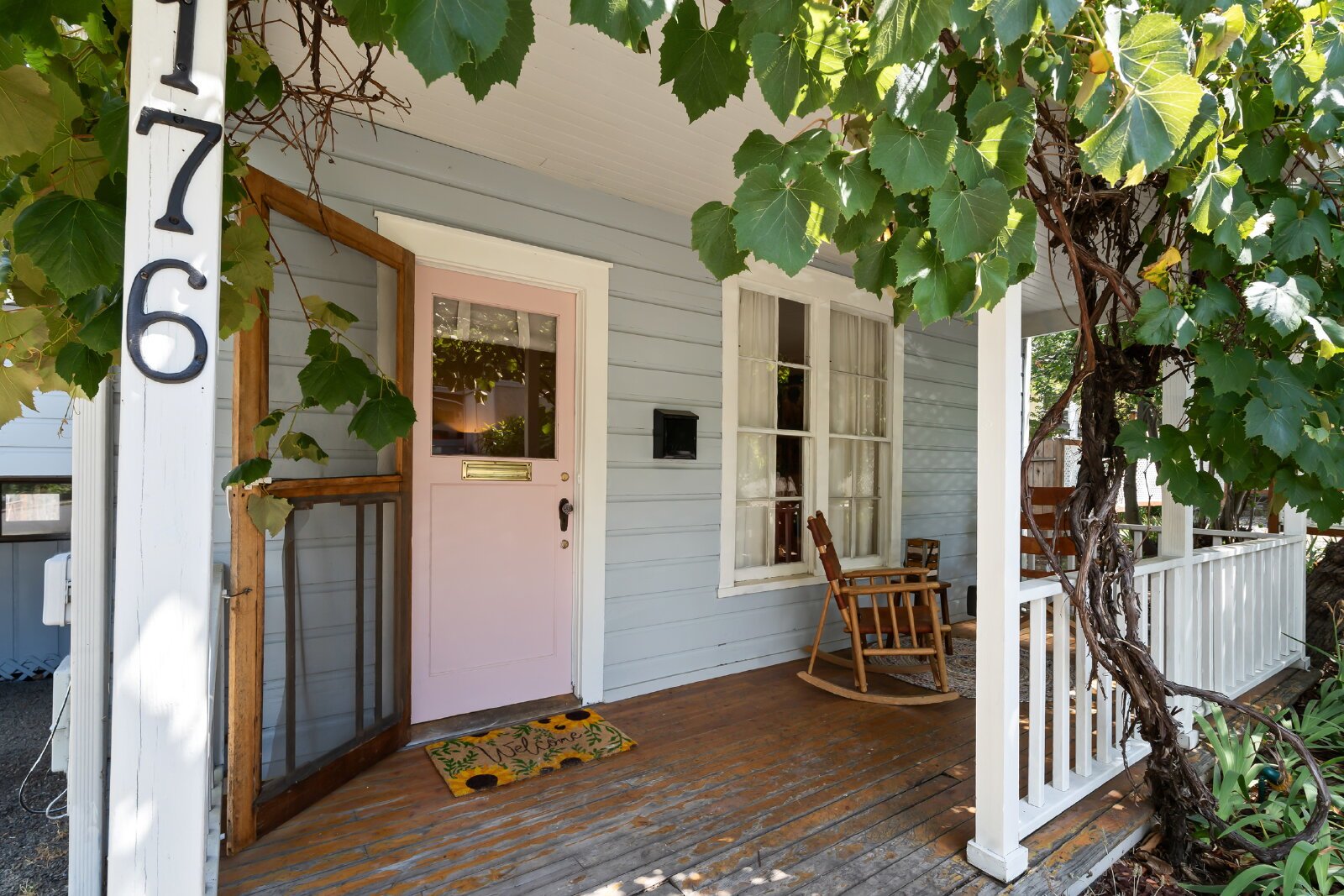 For Rent – Charming Historic Home in Ashland, OR property image